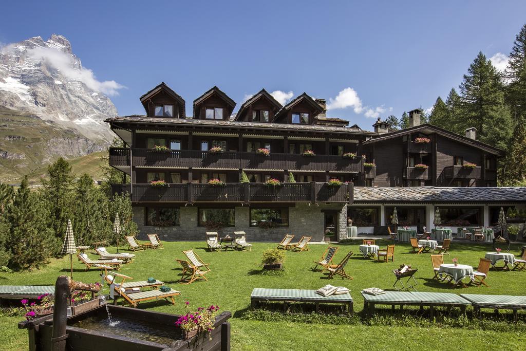 Hotel Hermitage Relais & Chateaux Breuil-Cervinia Exterior photo