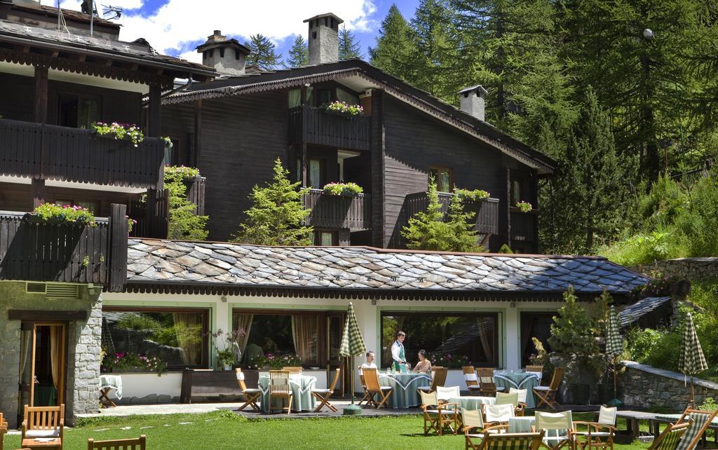 Hotel Hermitage Relais & Chateaux Breuil-Cervinia Exterior photo